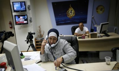 Al-Jazeera poursuivie pour avoir engagé à leur insu des journalistes non autorisés